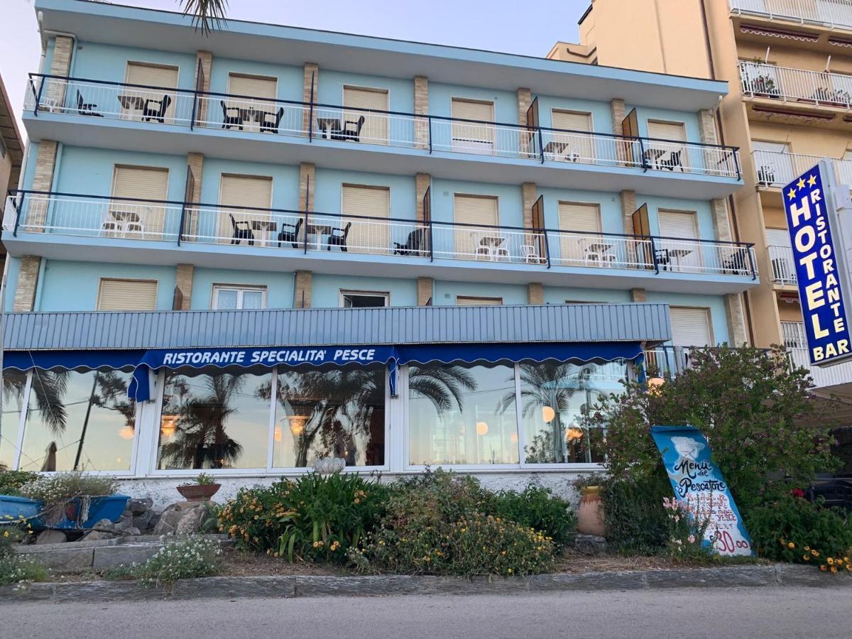 Hotel Svizzera Arma di Taggia Esterno foto
