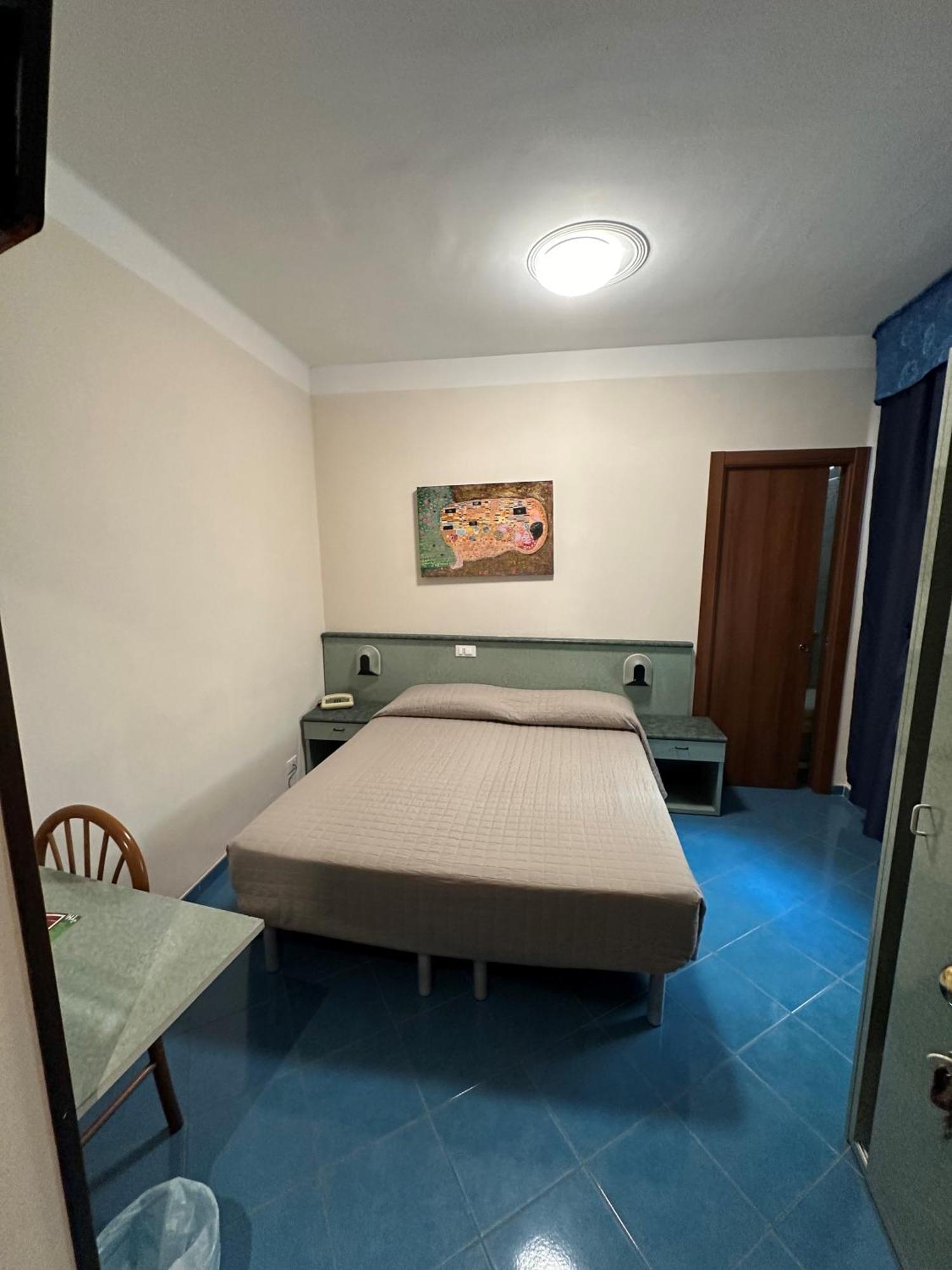 Hotel Svizzera Arma di Taggia Esterno foto
